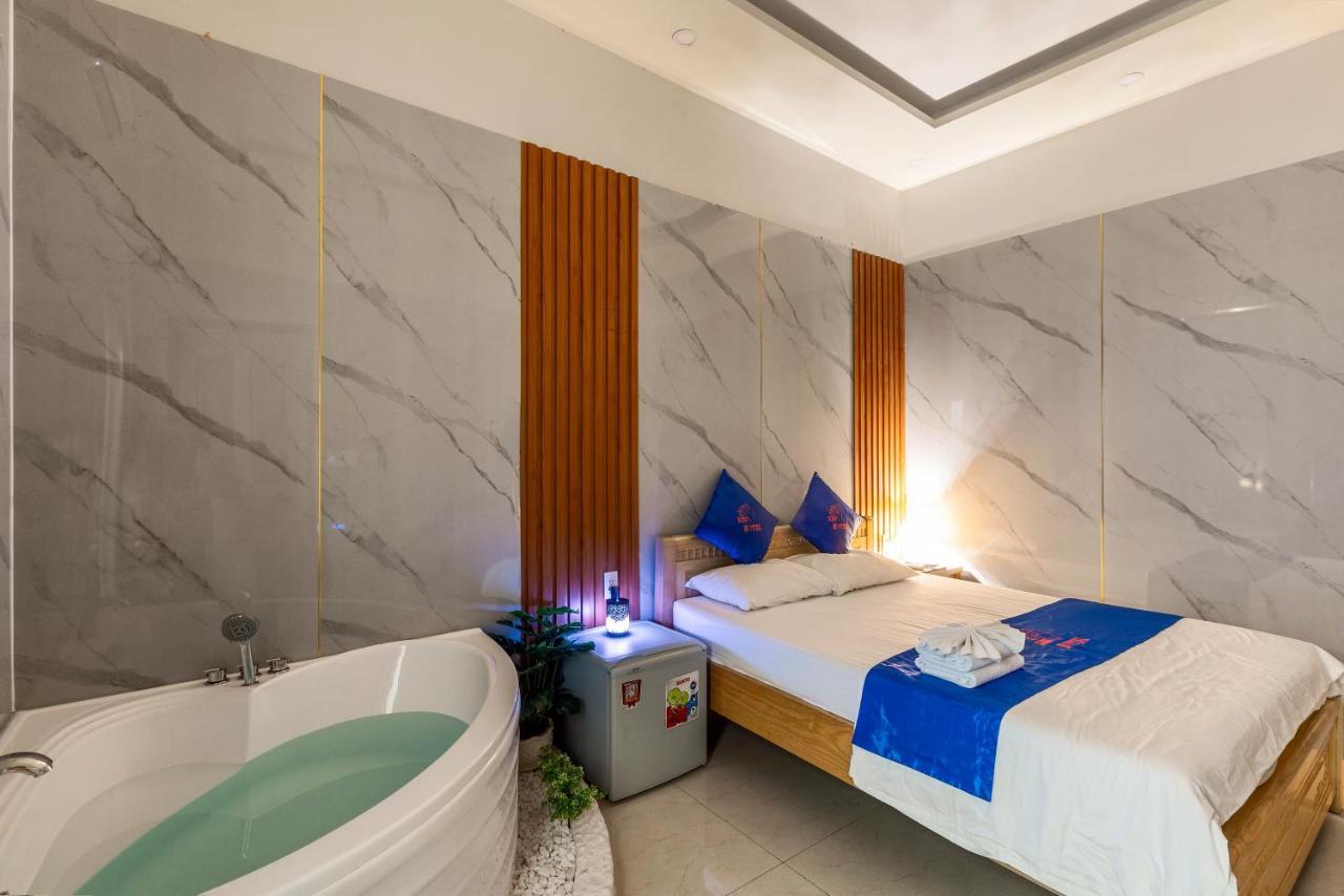 Kiss Hotel Tan Binh Ho Chi Minh City Exterior photo