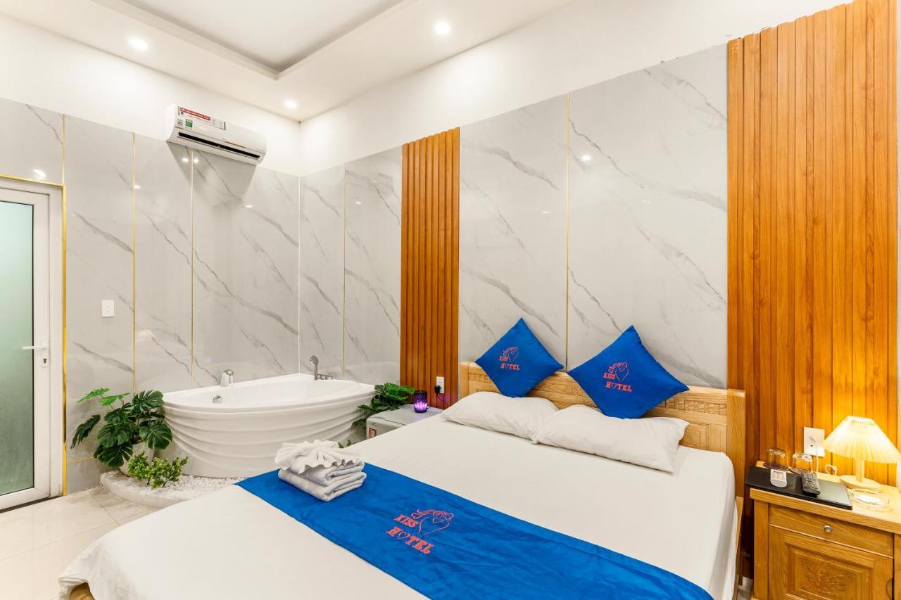 Kiss Hotel Tan Binh Ho Chi Minh City Exterior photo
