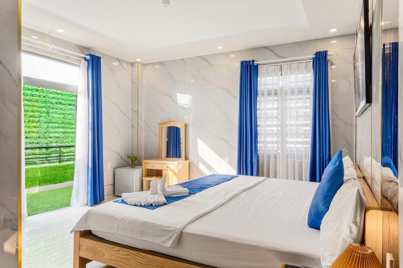 Kiss Hotel Tan Binh Ho Chi Minh City Exterior photo
