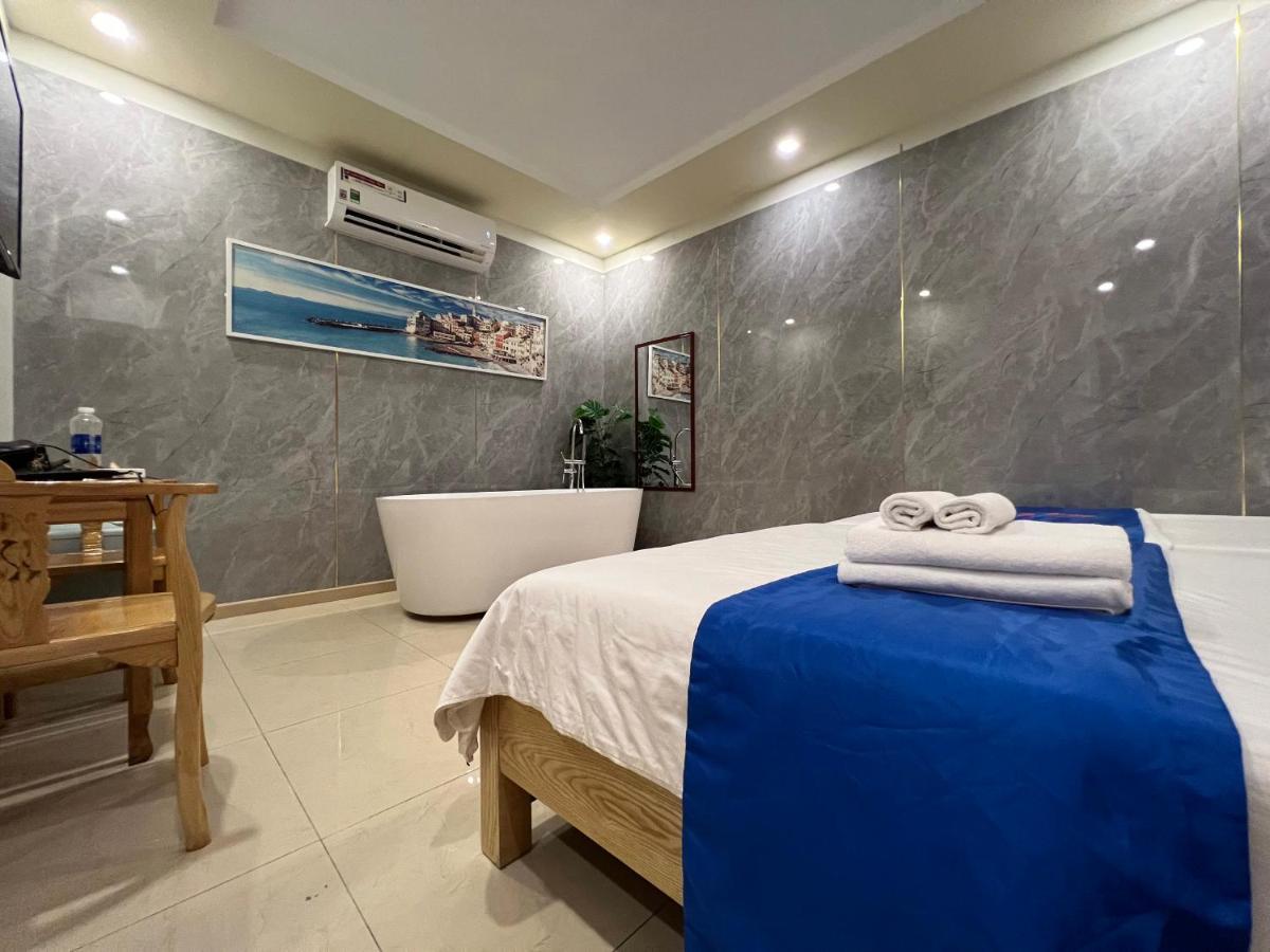 Kiss Hotel Tan Binh Ho Chi Minh City Exterior photo